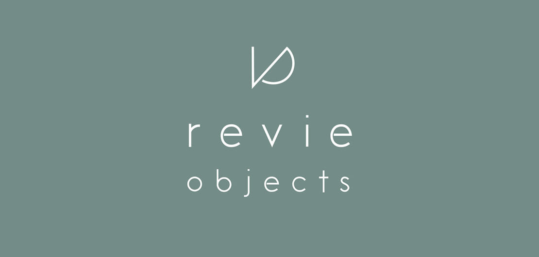 revie objectsのブランドロゴ