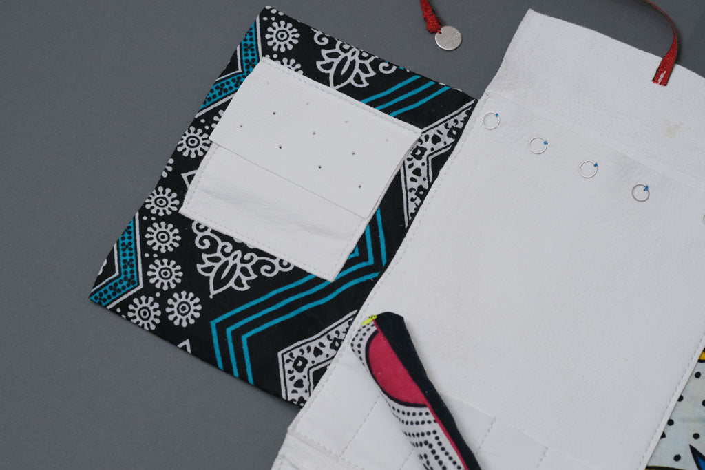 AURORA GRAN-Muhimu ジュエリーポーチ