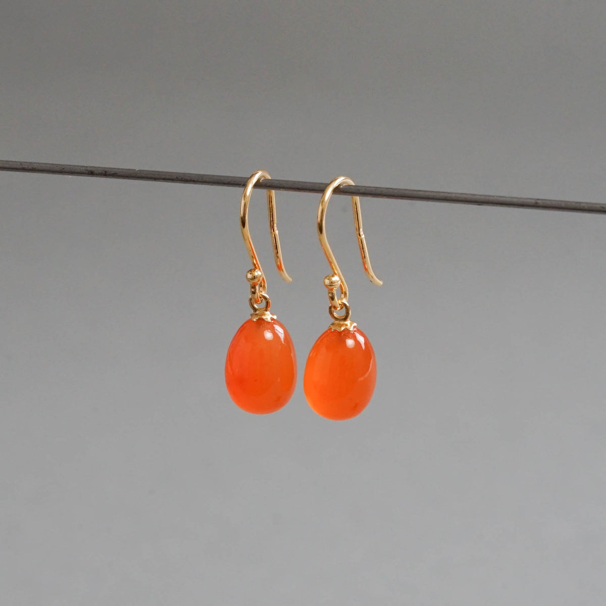 SOURCE objects：Small Egg Earrings SJ1P-019