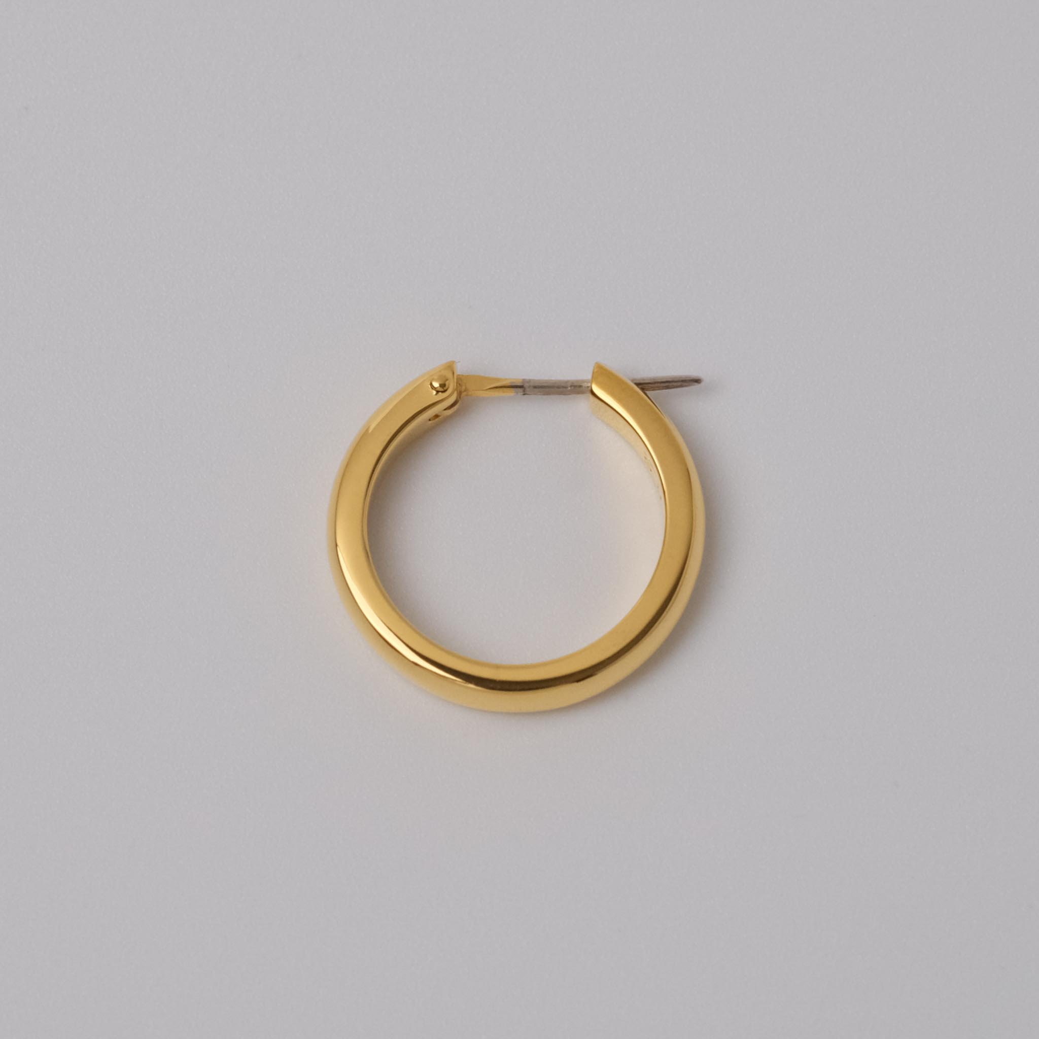 doughnut hoop pierce (M)［FP02-YGMRR］ピアス