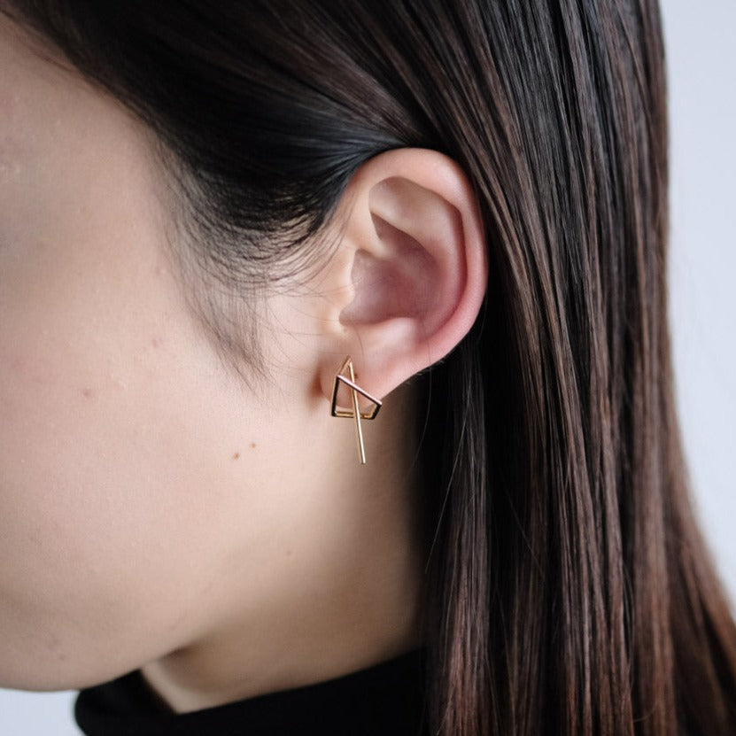 〈LINKING〉unsystematic earring 1 mini ピアス【別注】