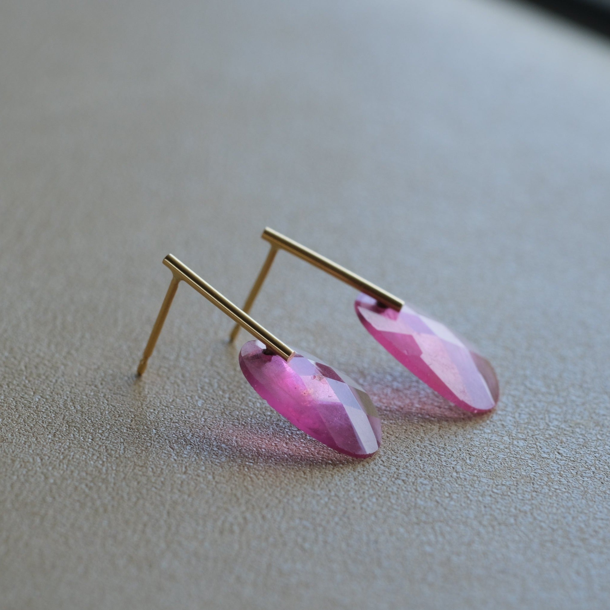 SU CANDY ルビー K18 ピアス