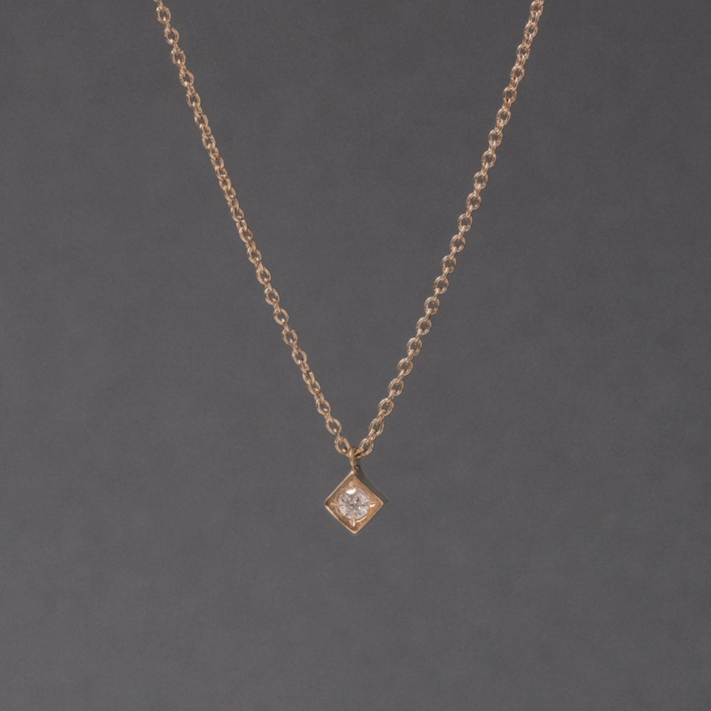 Square Dia Necklace［A301202AN212 K10 Diamond］ネックレス