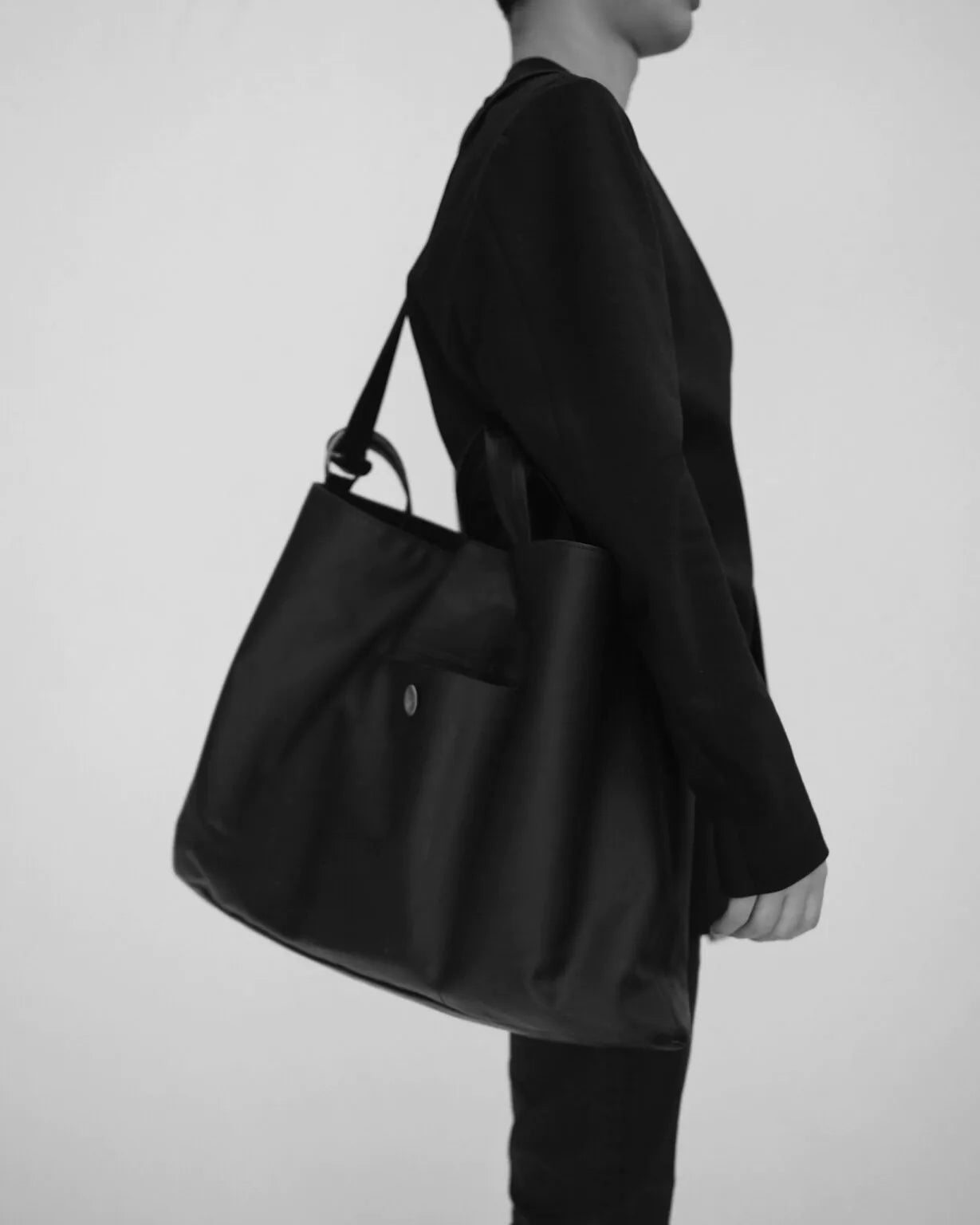 PROOF OF GUILD - Oval 2way Bag L Black