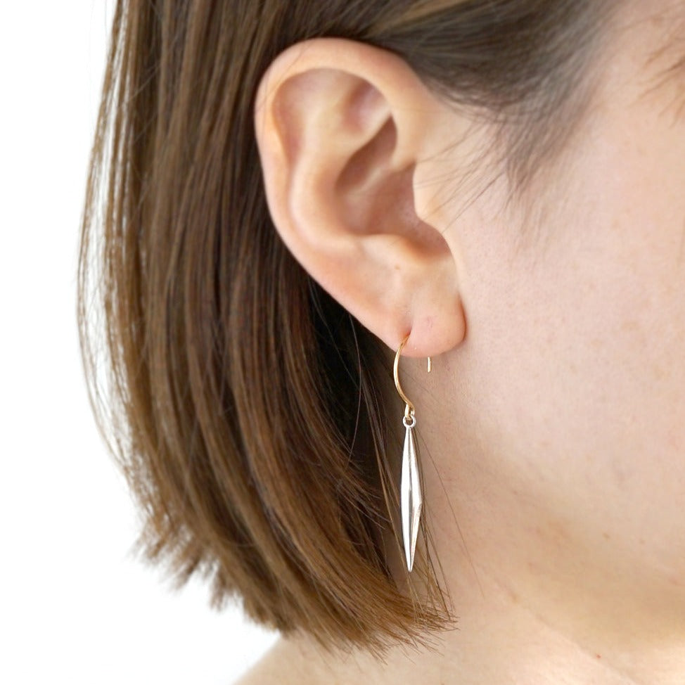 〈RECOLLECTION〉1:3 LONG earring ピアス / イヤリング