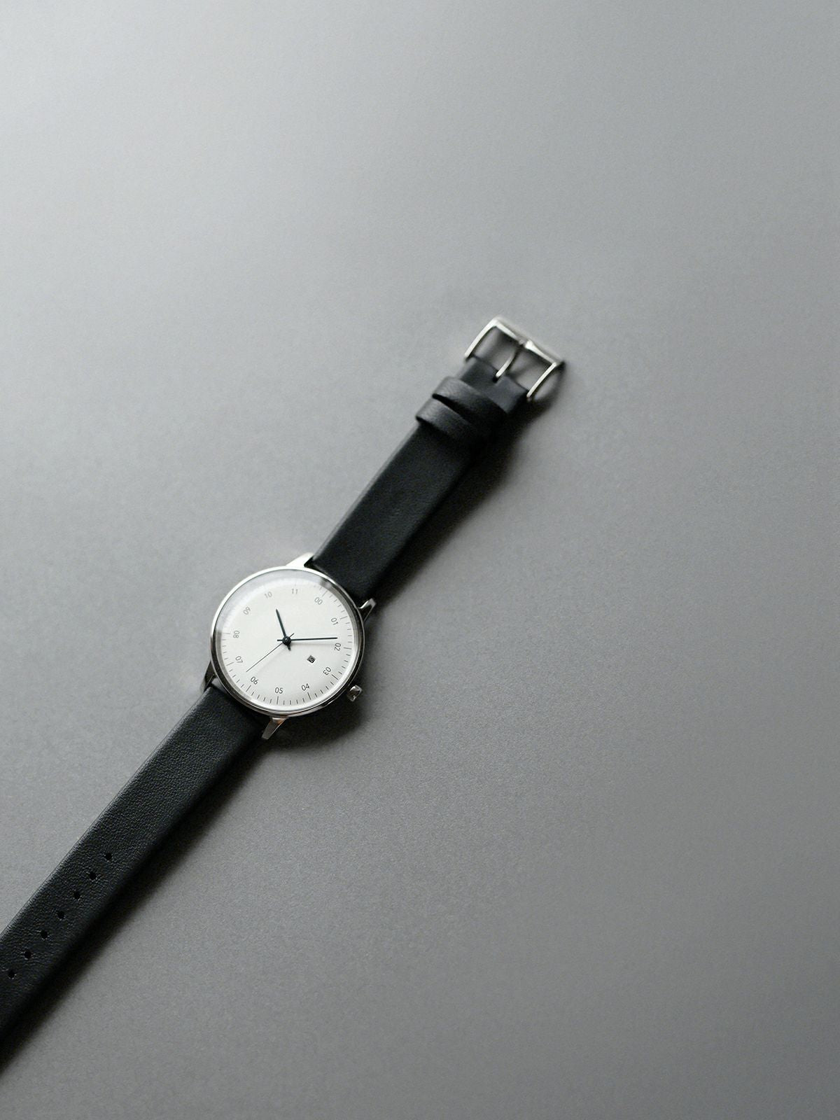 sazaré　SK01　01.01.00 sazare SK01［No.01.01.00 SS SILVER MIRROR FINISH / WHITE DIAL