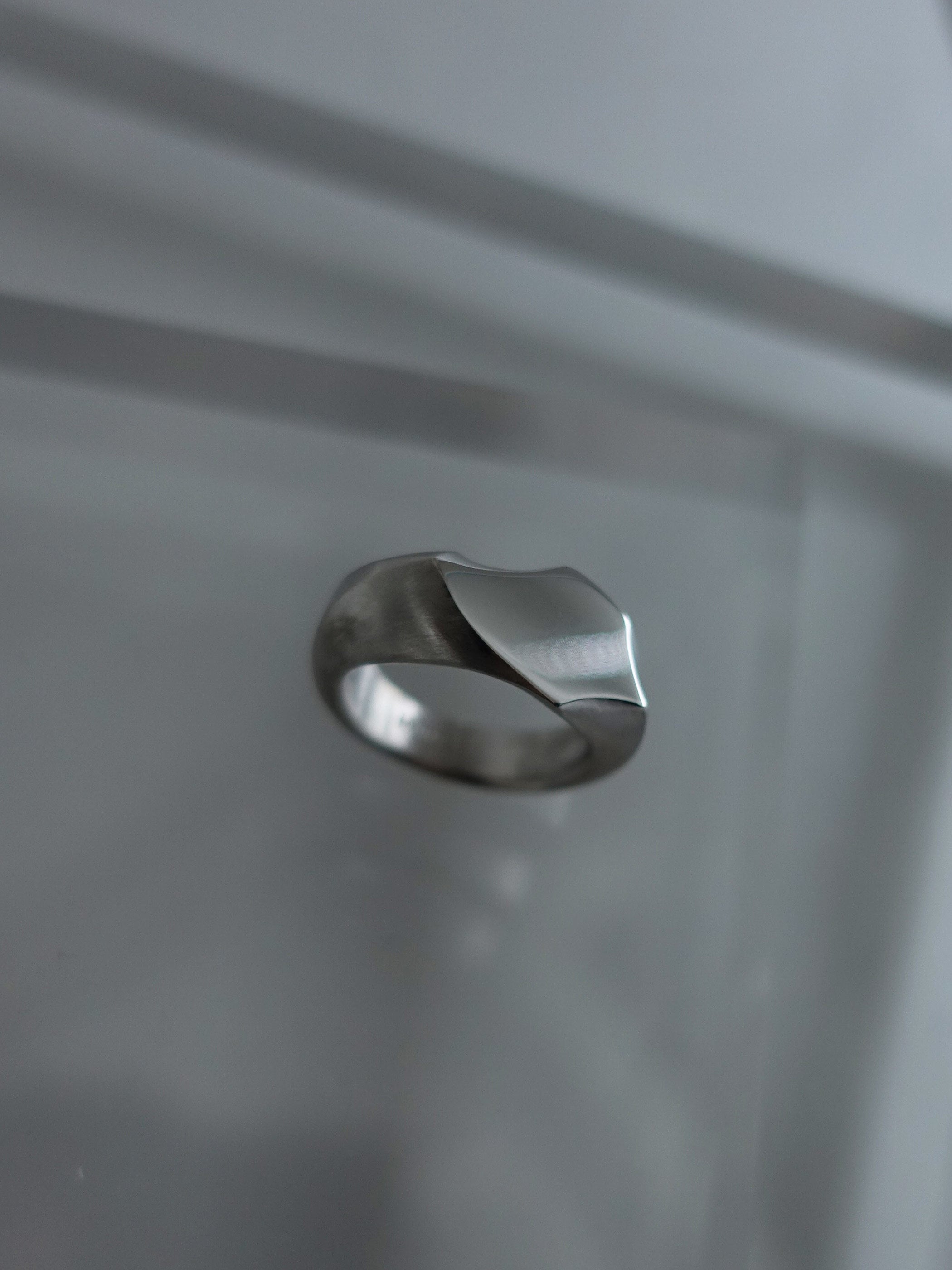 revie objects-RECOLLECTION 2:5 ring［RE1-02 SV］リング
