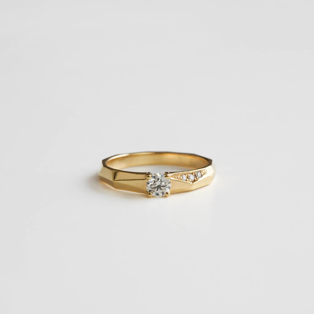 FRAU KOBE BRIDAL RING［NATURE NW003］婚約指輪