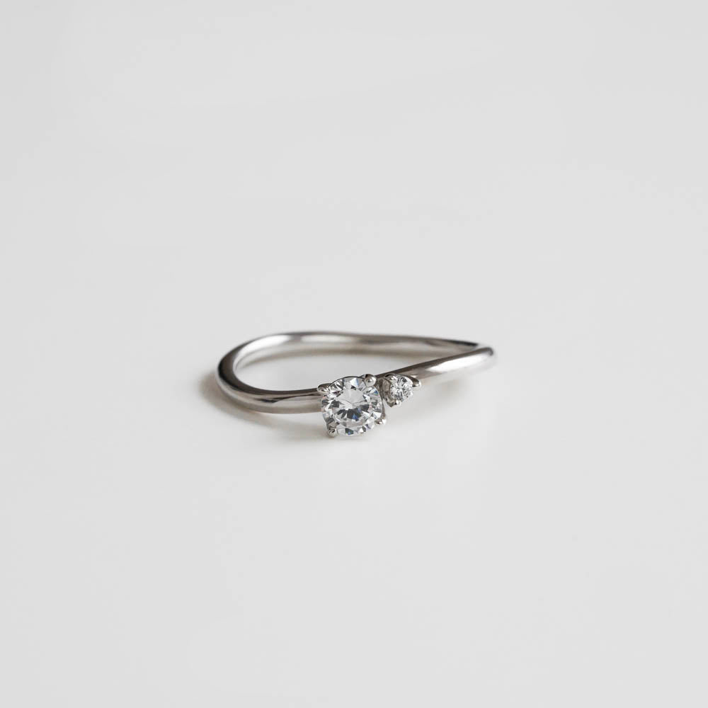 FRAU KOBE BRIDAL RING［NATURE NW006］婚約指輪