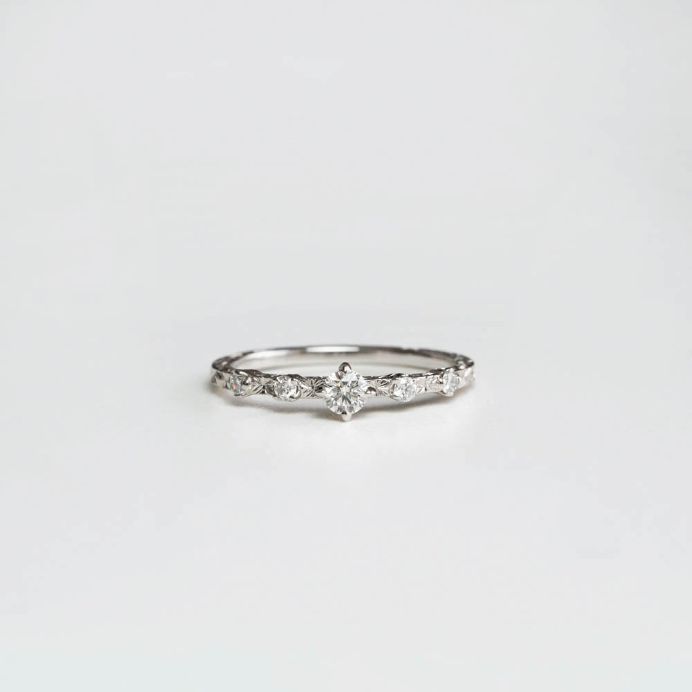 AbHeri［starlight 婚約指輪］