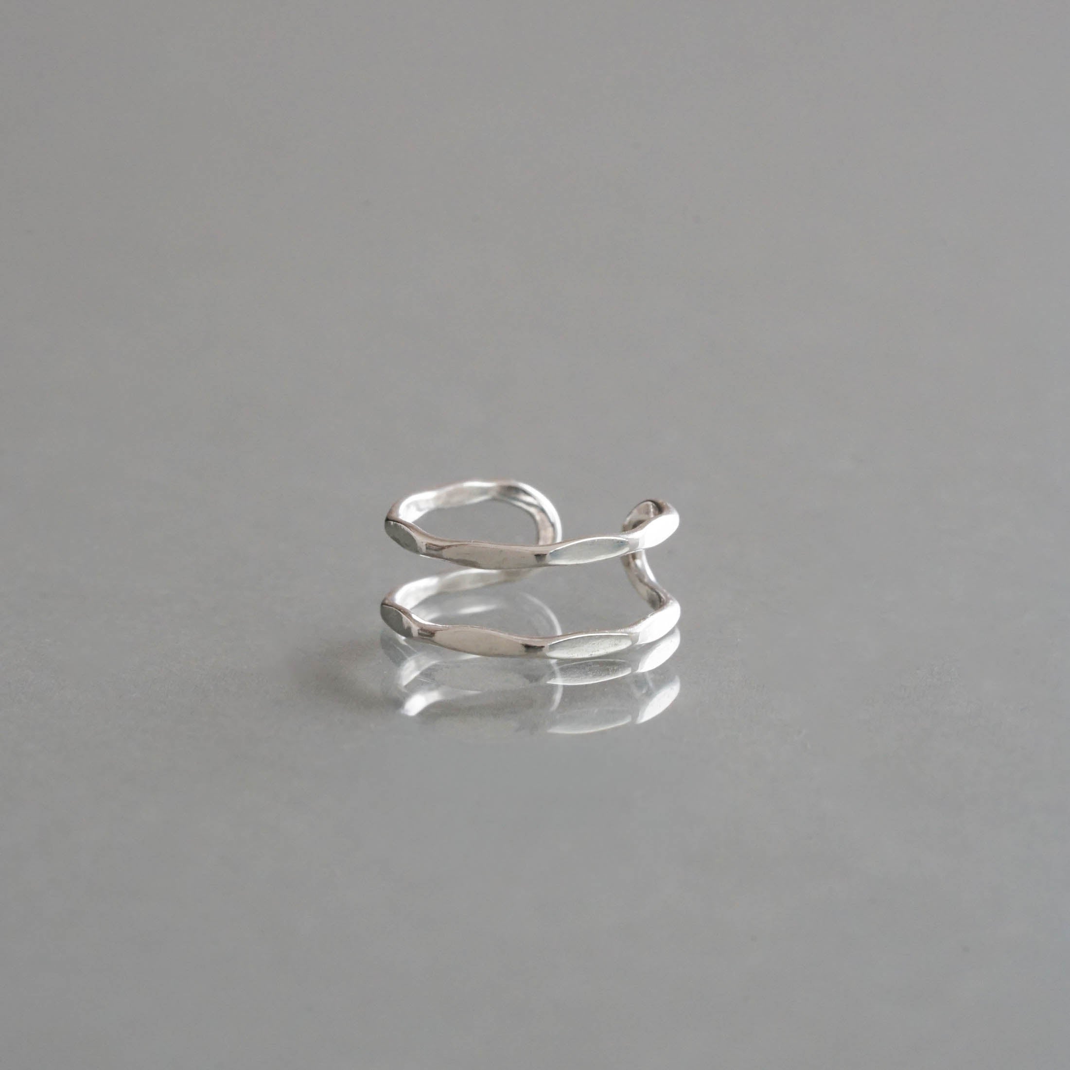 SOURCE objects - Silver Double Bar Ear Cuff［MJM1-226 SV］イヤカフ
