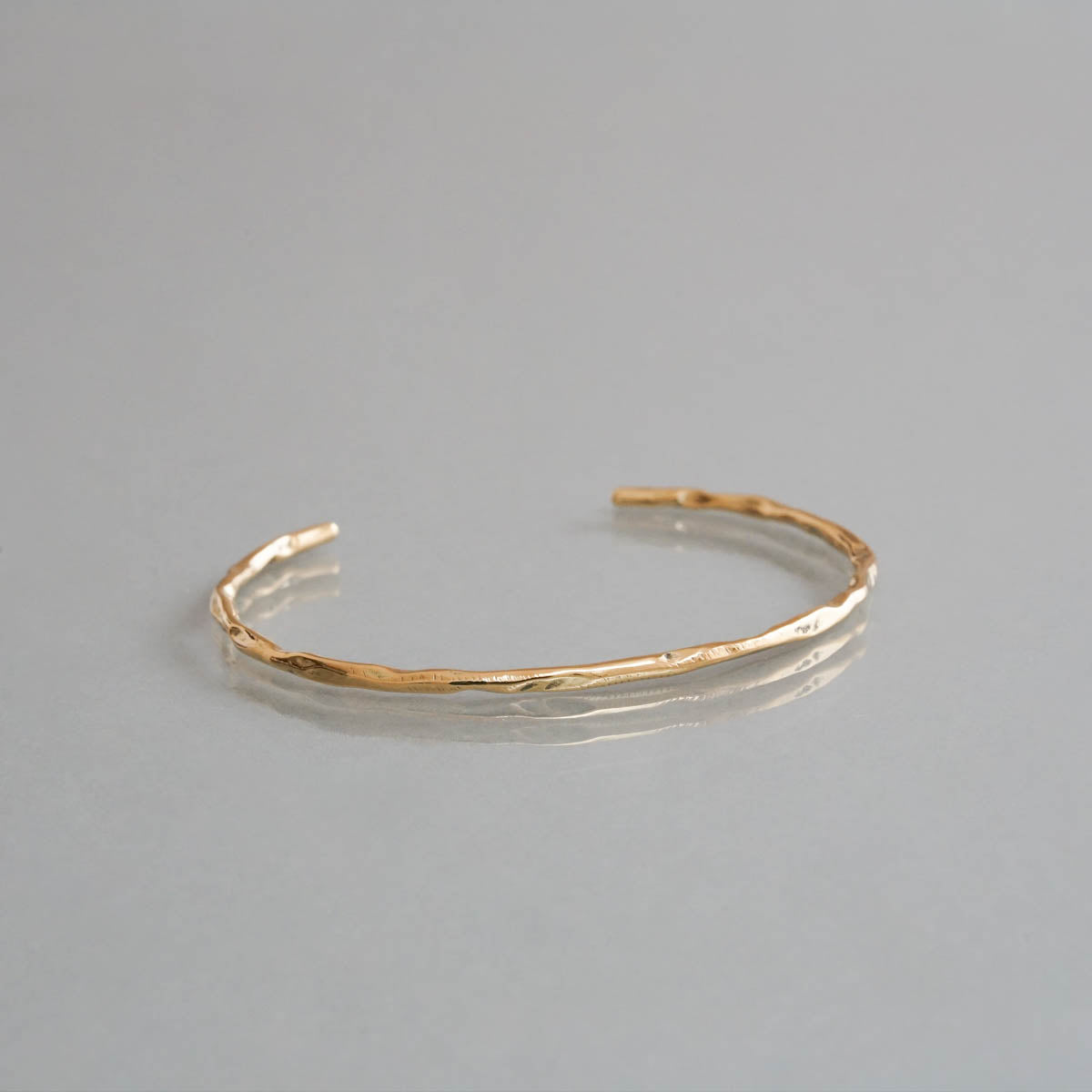 アトリエダンタン バングル Atelier d'antan： Round Bracelet A020201AB004