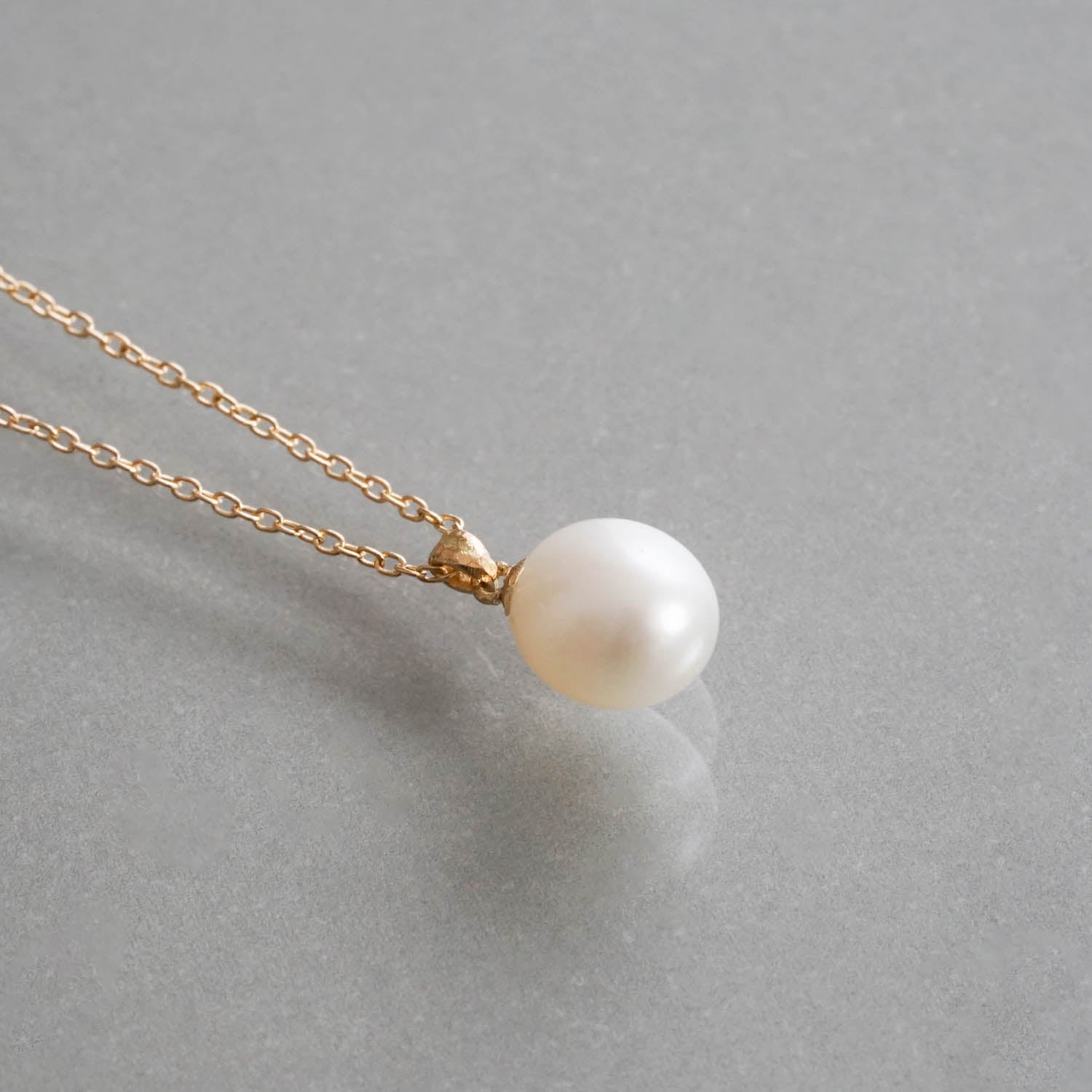 Atelier d'antan［Spontaneous Pearl Necklace - A021201AN004］