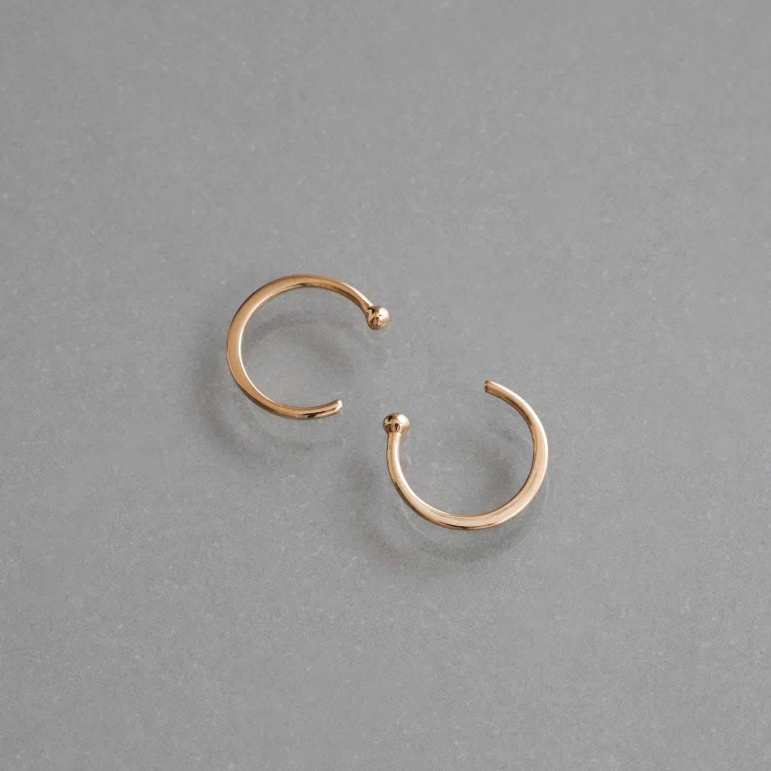 SOURCE objects - Hugger Earrings［MJM1-074 K14］ピアス