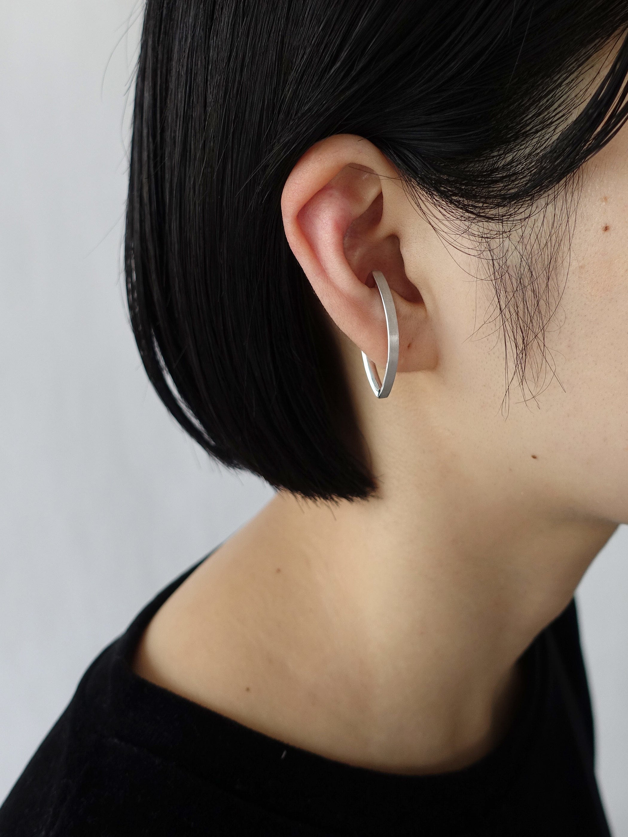 revie objects - ANALYZE Leaf ear cuff L［AN2-23 / AN2-24］イヤーカフ