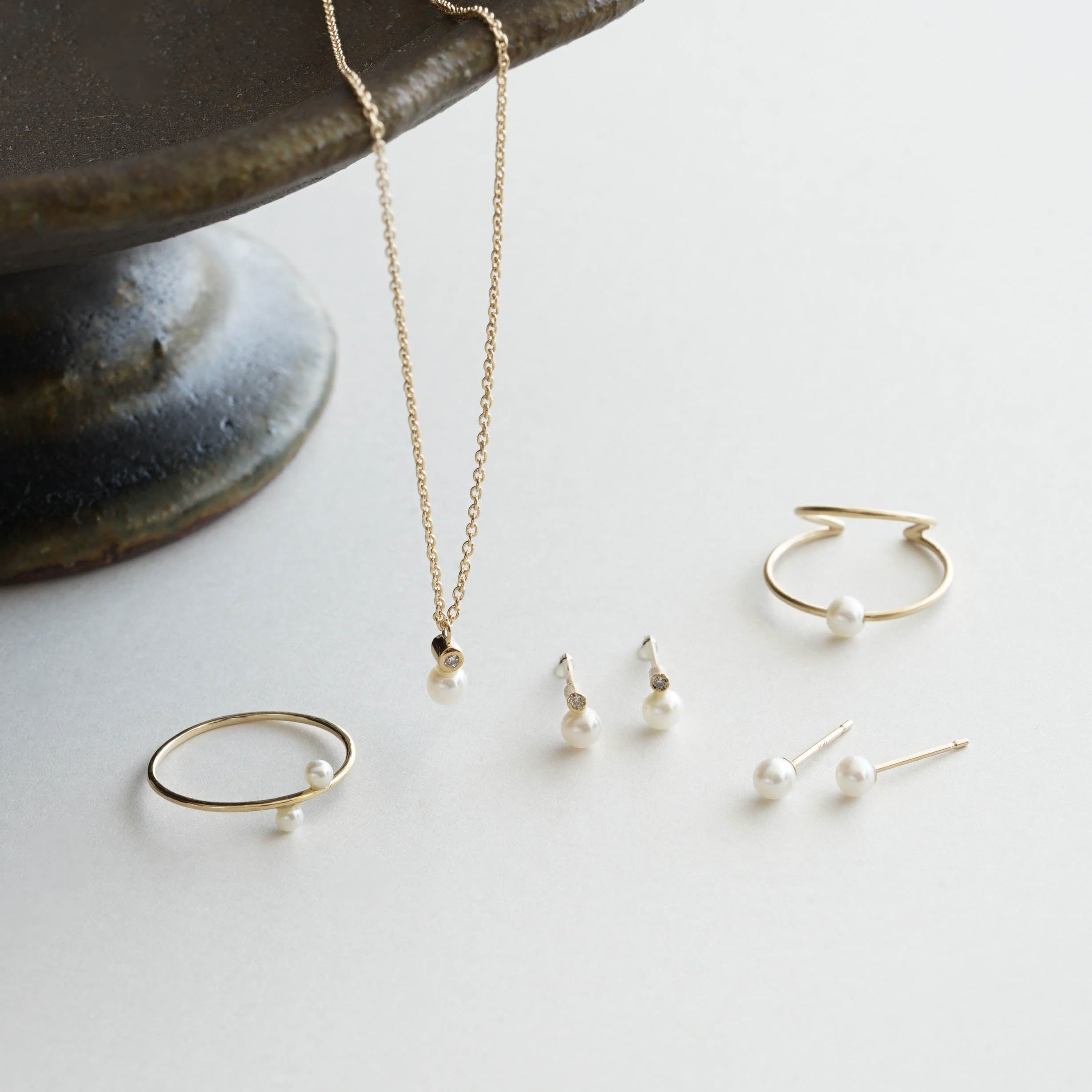 Toile-Diamond & Pearl Pierce［A301202AP207 K10YG］ピアス