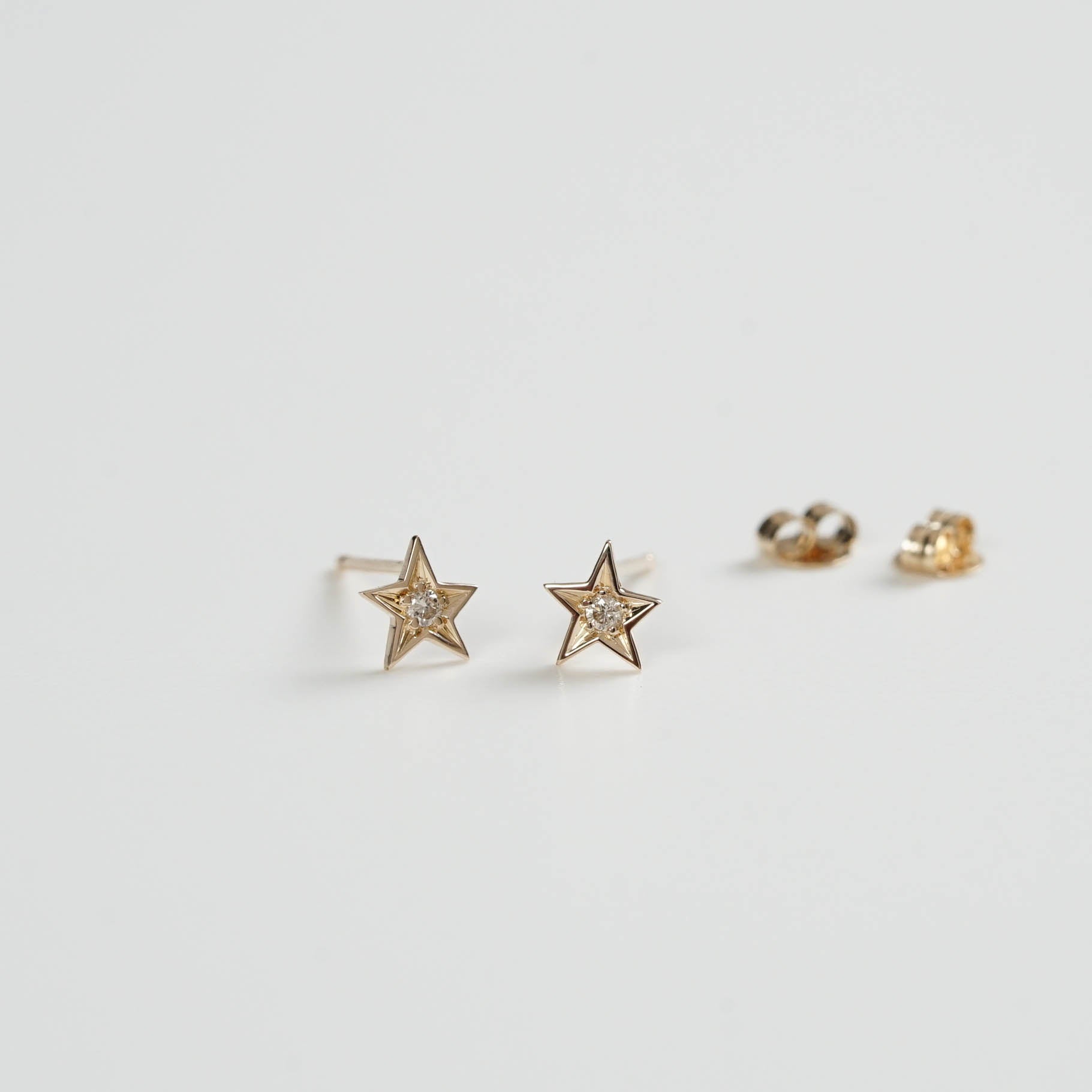 AURORA GRAN ウインクピアス(シングル、片耳用) Pierce・ピアス商品一覧 | AURORA GRAN WEB SHOP | ジュエリー
