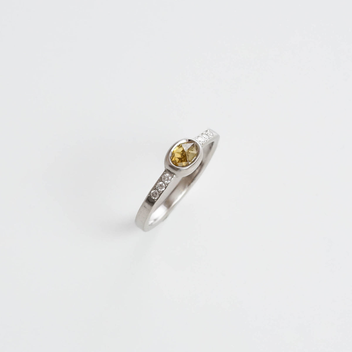 atelier plow［Rosecut Diamond Ring - 婚約指輪］