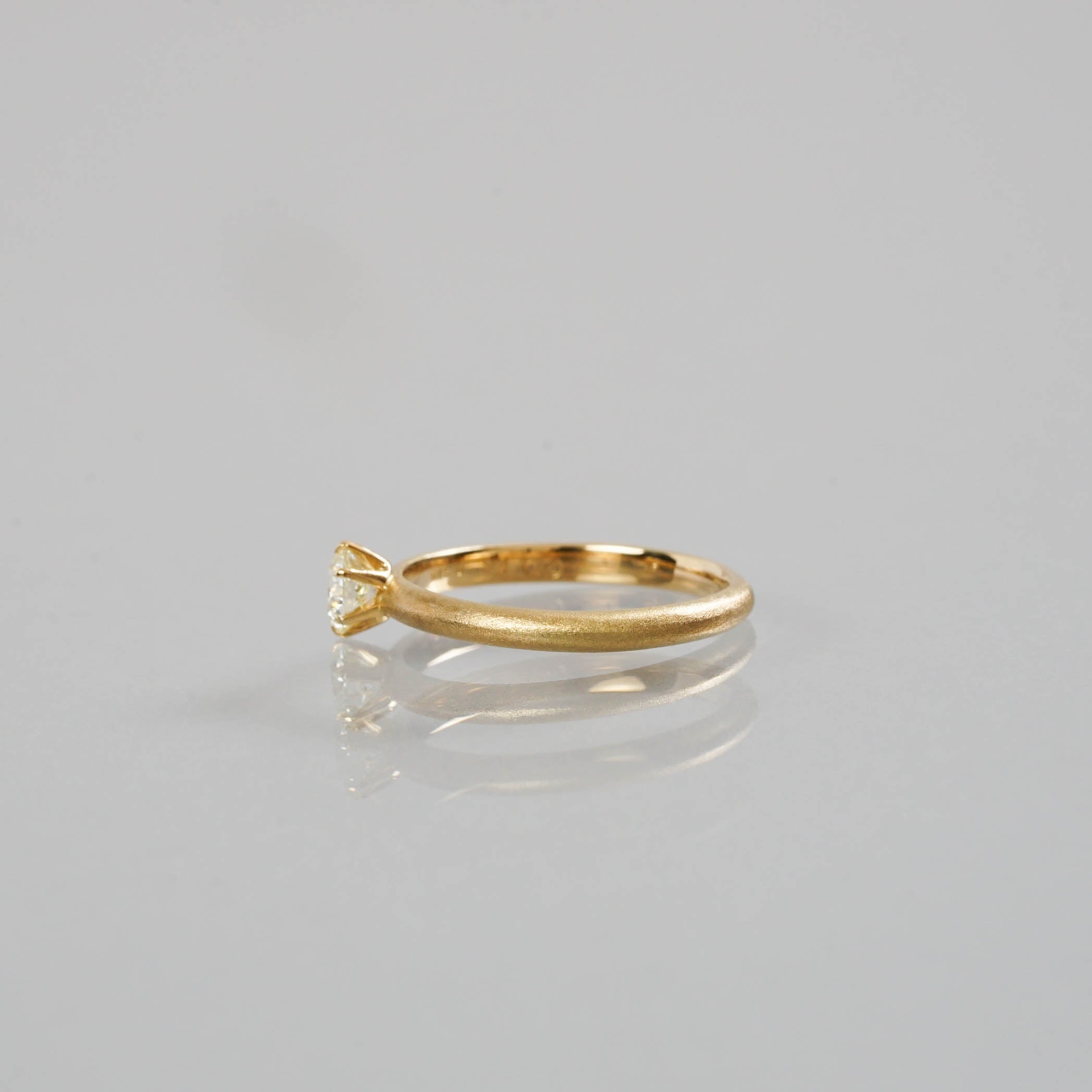 Ryui-BRIDAL RING［Norme solitaire-brilliant cut K18YG］婚約指輪