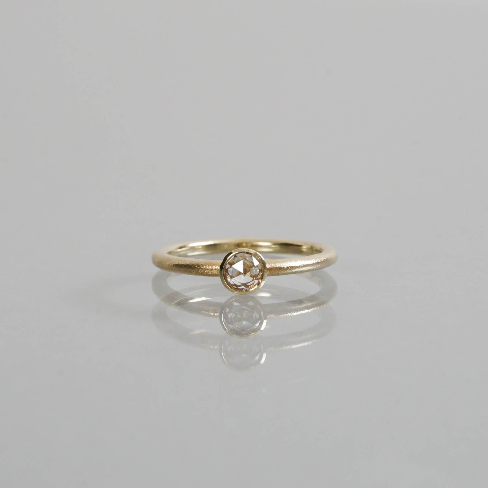 Ryui-BRIDAL RING［Norme bezel-rose cut K18YG］婚約指輪