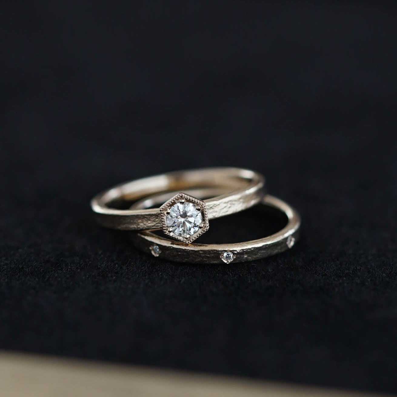 AbHeri［six 婚約指輪］