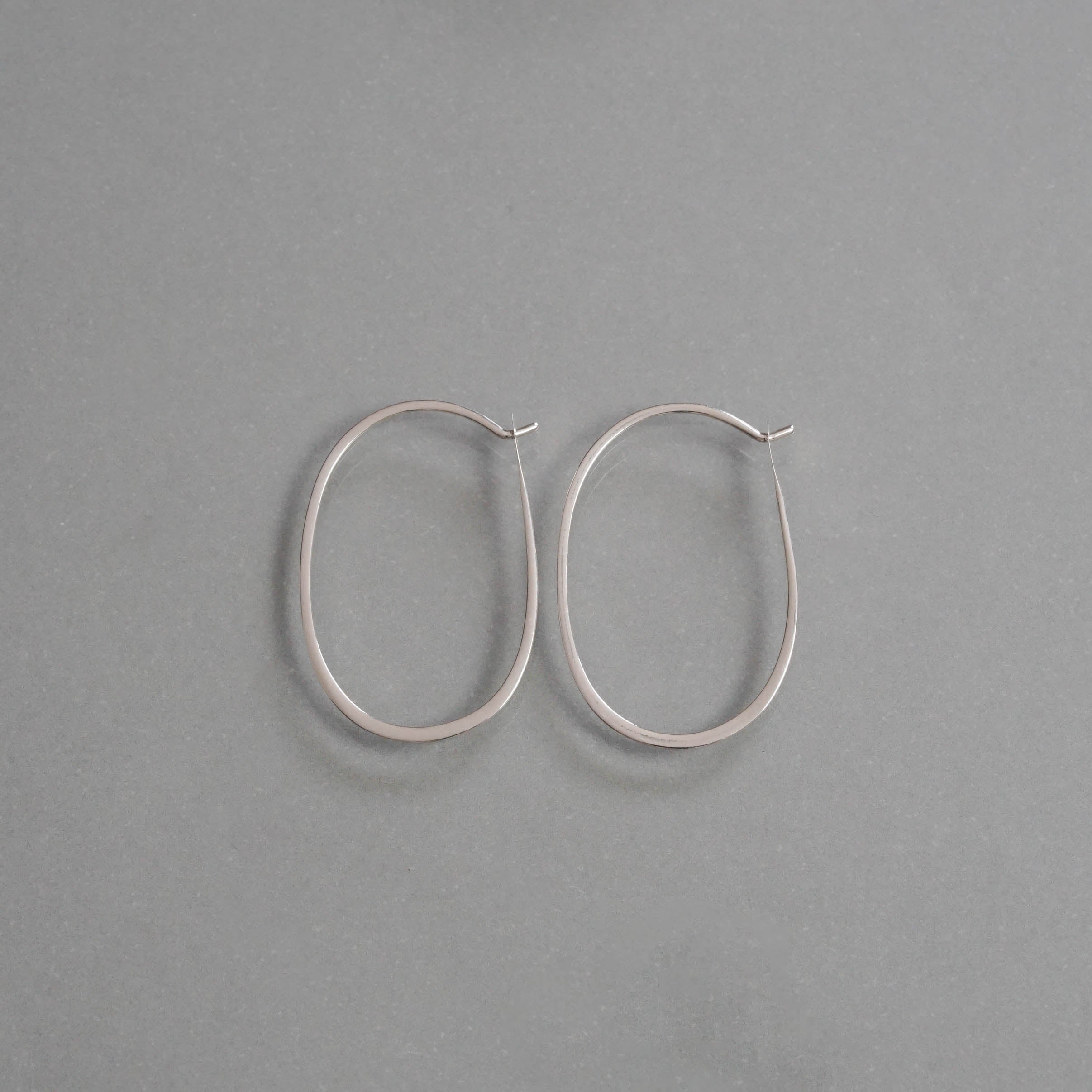 SOURCE objects - Silver Large Oval Hoops［MJM1-006S SV］ピアス