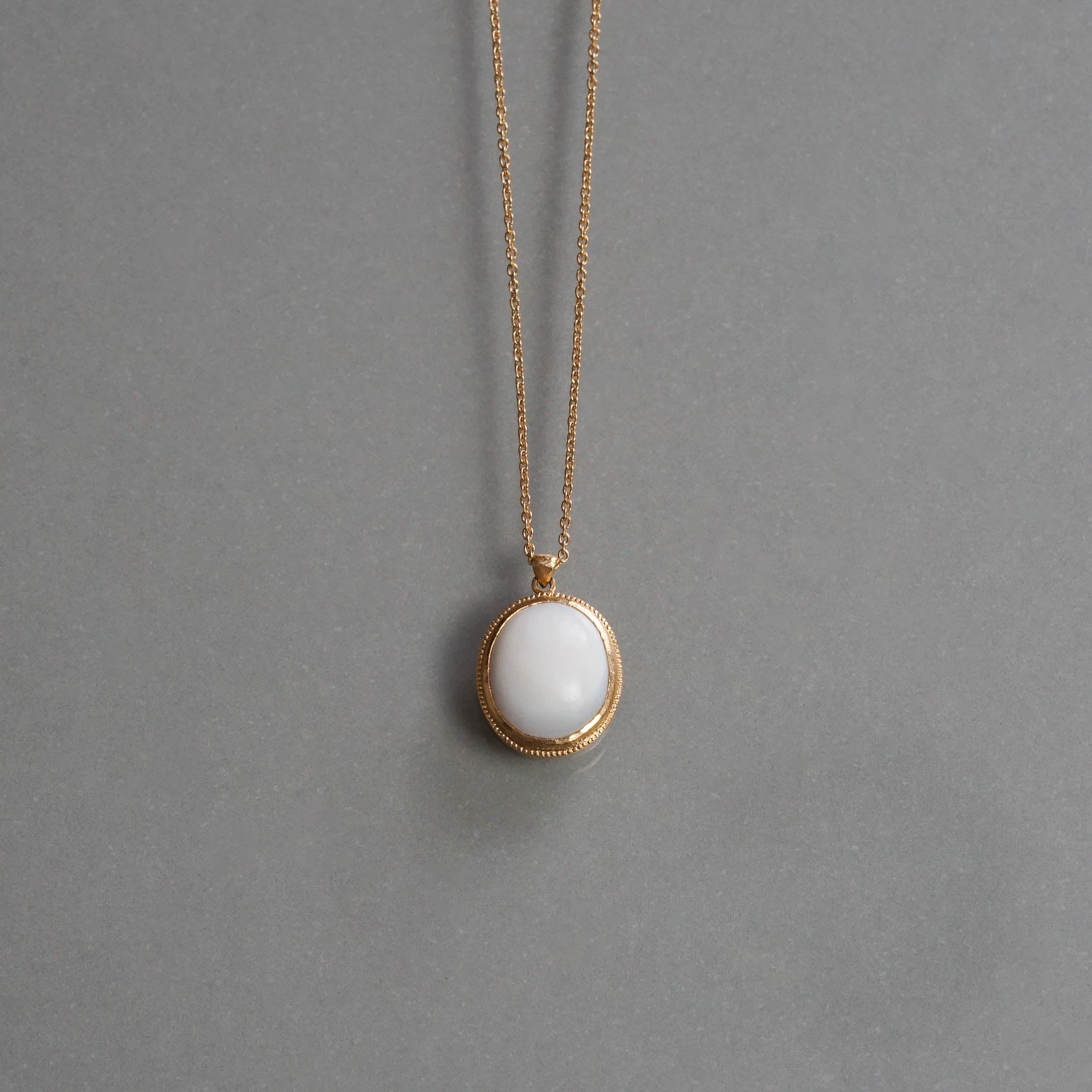 Atelier d'antan - Oval Shell Necklace［A023212AN036 K18］ネックレス