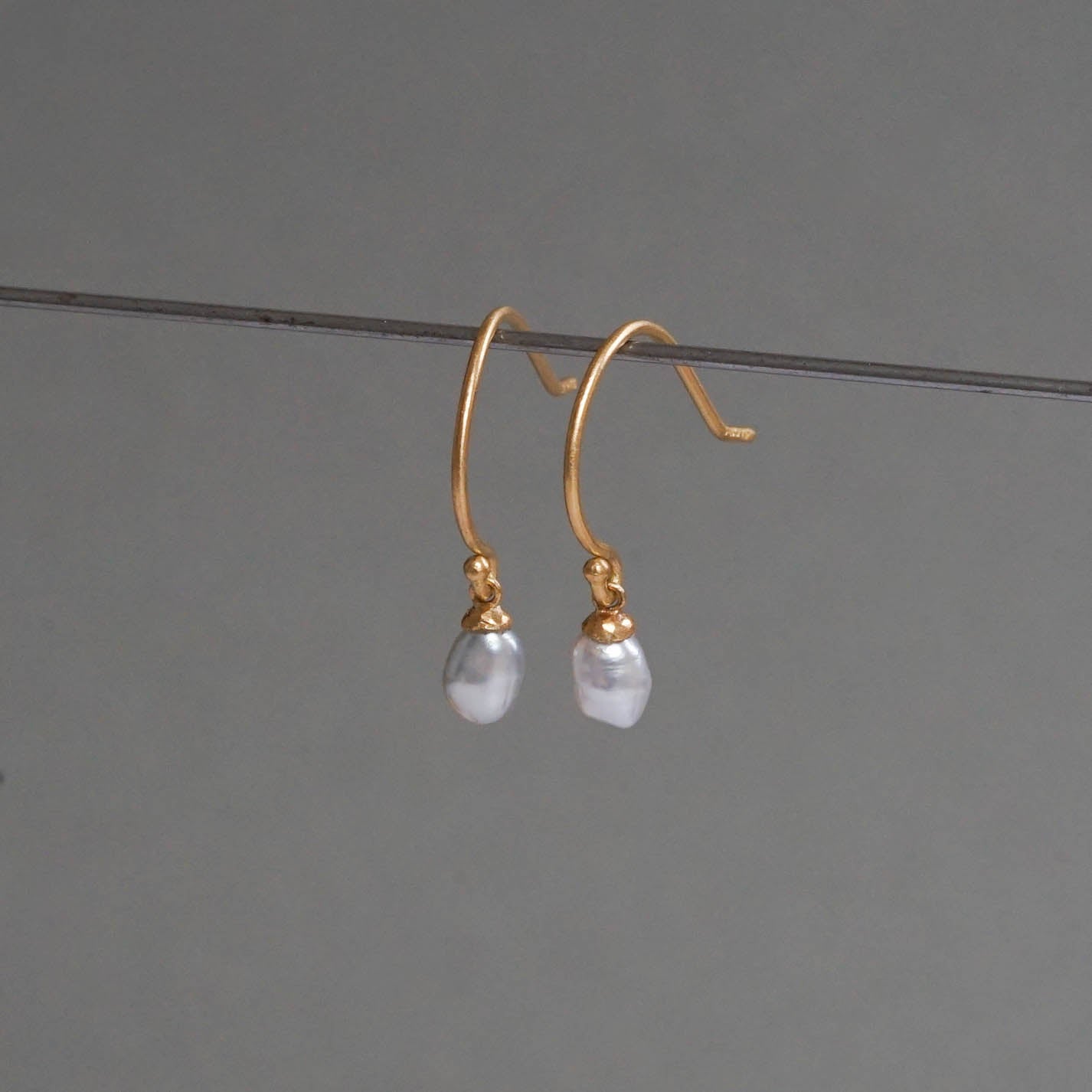 Atelier d'antan - Keshi Pearl Hook Pierce［A021201AP008 K18］ピアス