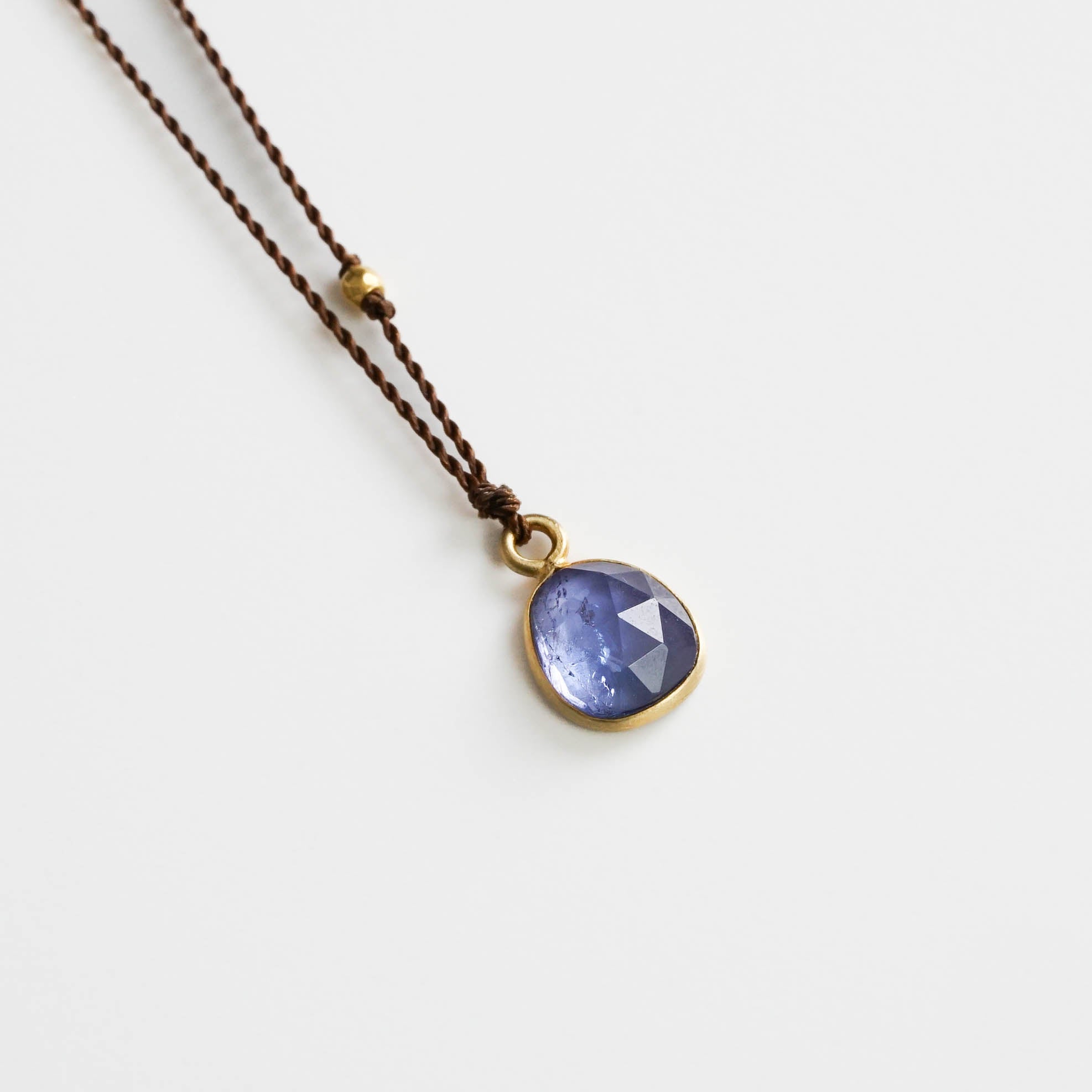 SOURCE objects : Enclosed Stone Necklace タンザナイト