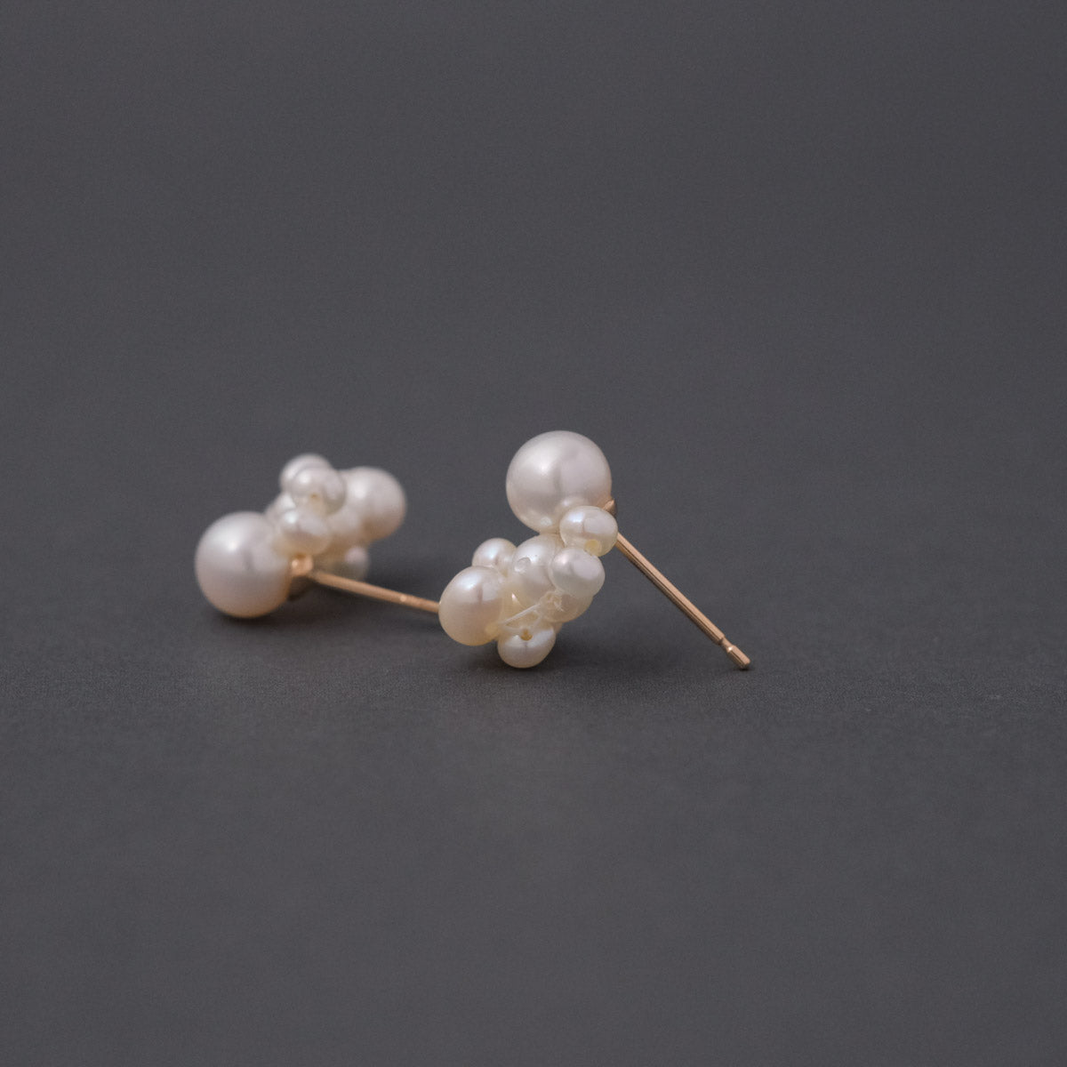 アトリエダンタン　Toile パールピアス Toile by Atelier d'antan：Random Pearl Pierce