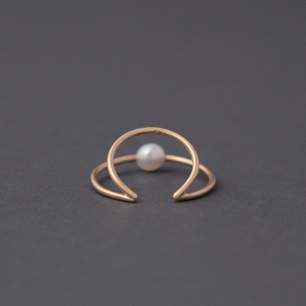 Toile-Pearl Double ring Ear cuff［A301222AP262 K10YG］イヤーカフ