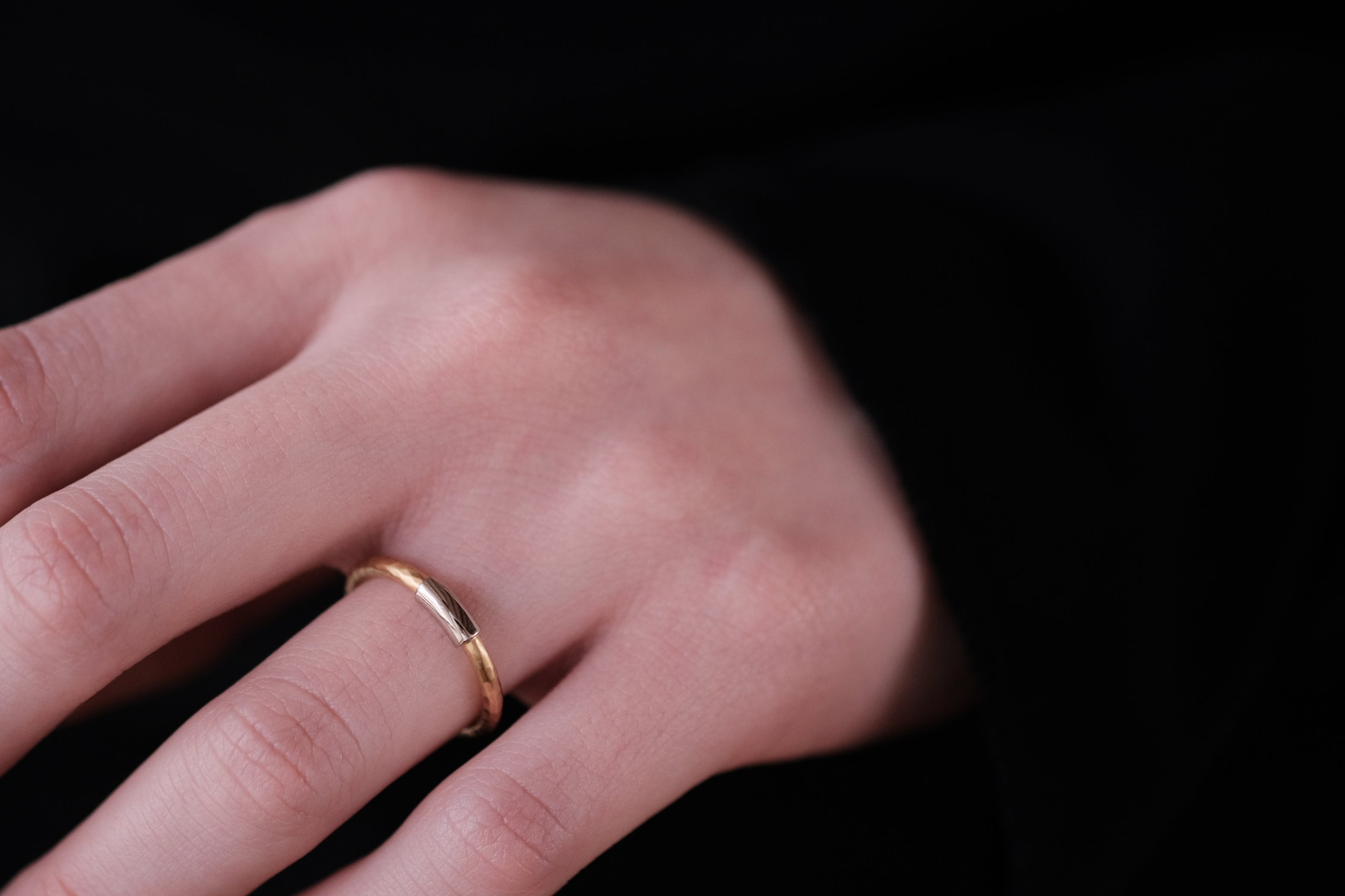 結婚指輪リングセット 小サイズ 大サイズ リング 3W × V字リング セット K10