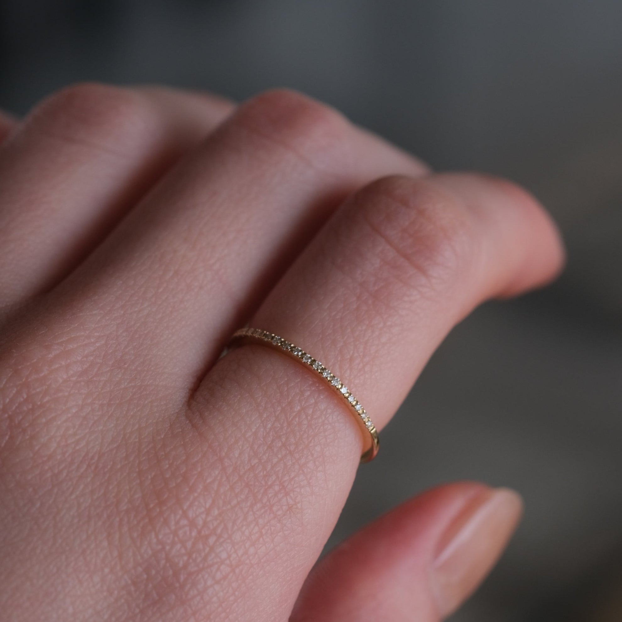 【emni】sowi スターダスト・ハーフエタニティリング【K18YG】 スターダスト・ハーフエタニティリング【K18YG】 – sowi