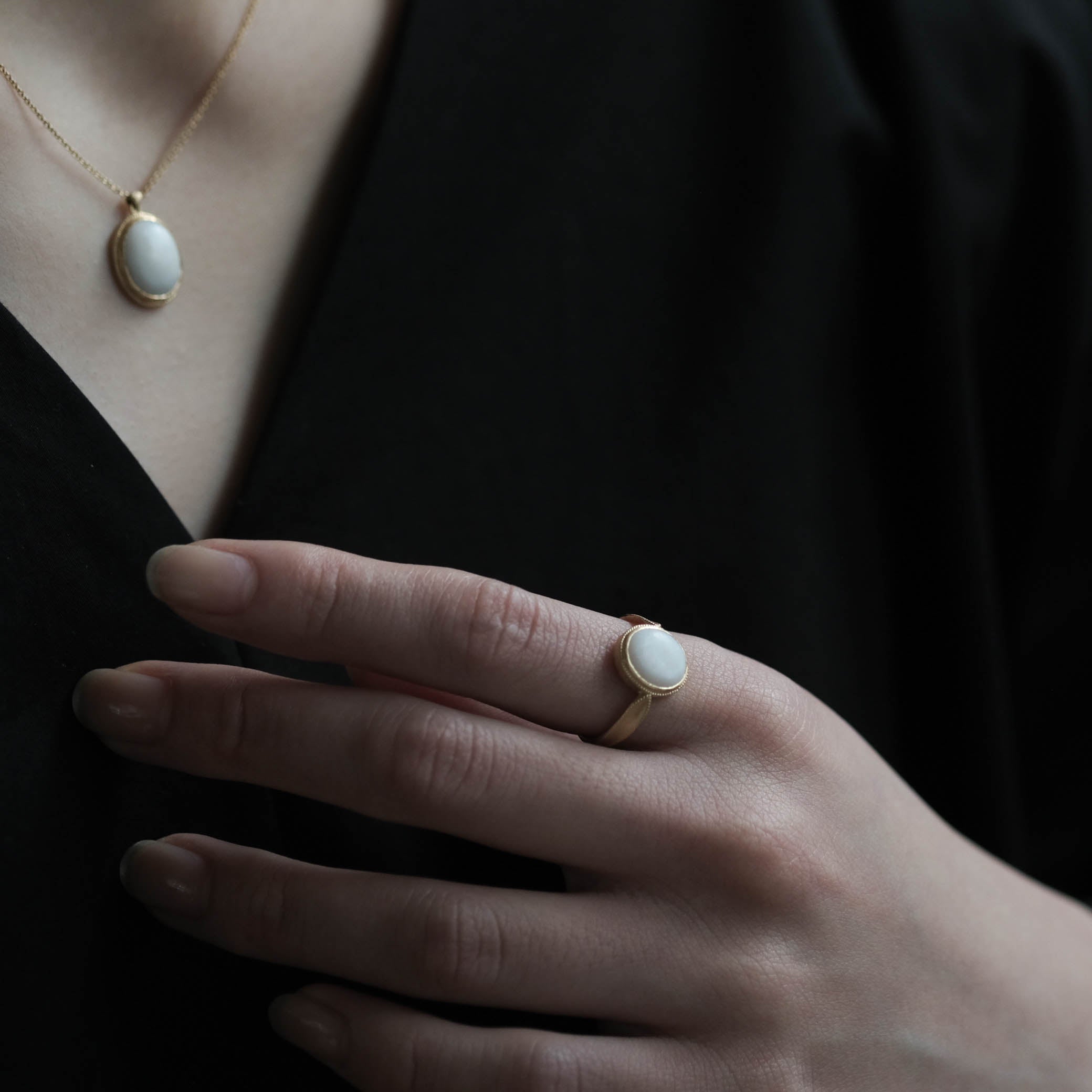 Atelier d'antan - Oval Shell Ring［A023212AR035 K18］リング