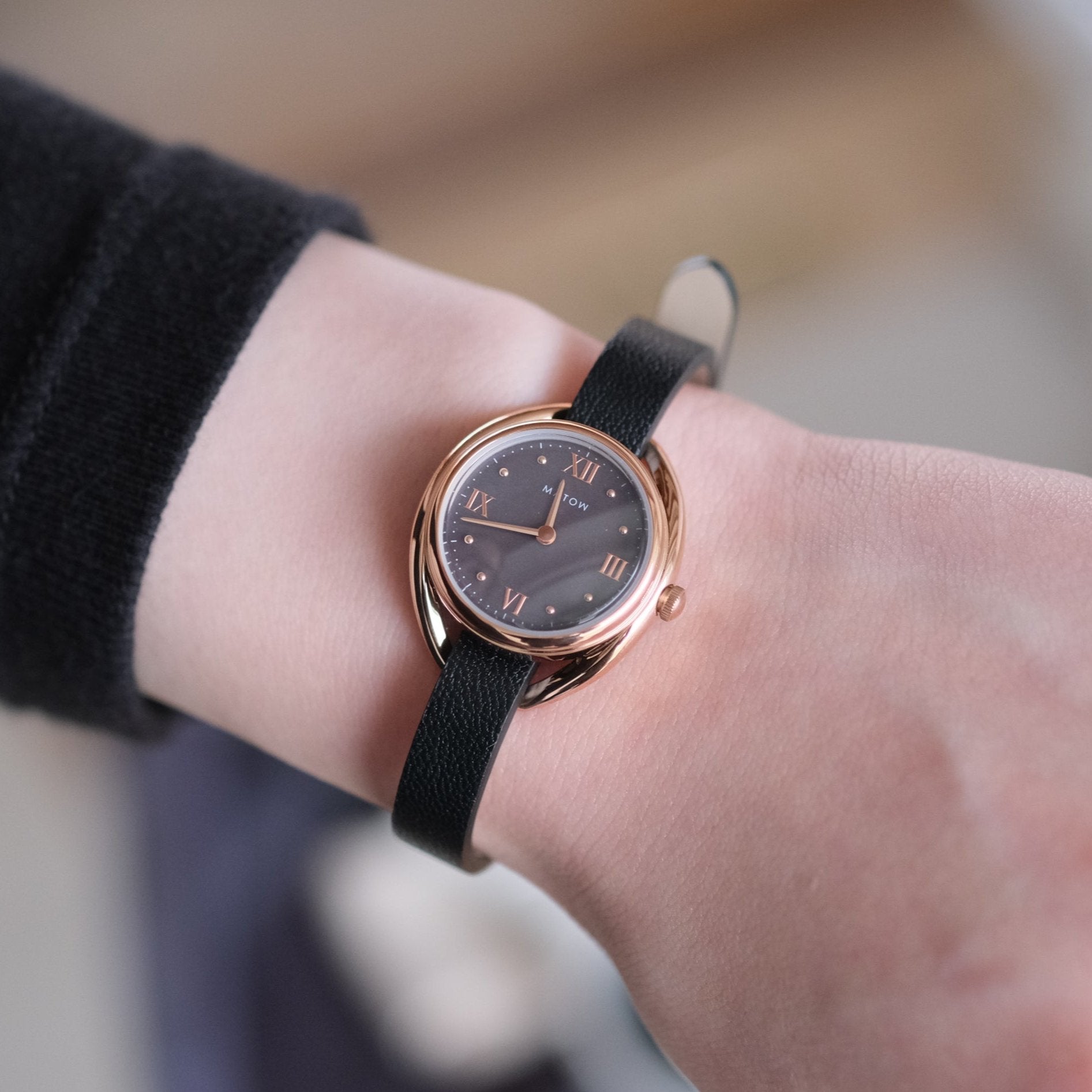 MATOW Shiki ROUND 藍炭 ユーカリ［mw001011 Rose Gold-Black］腕時計