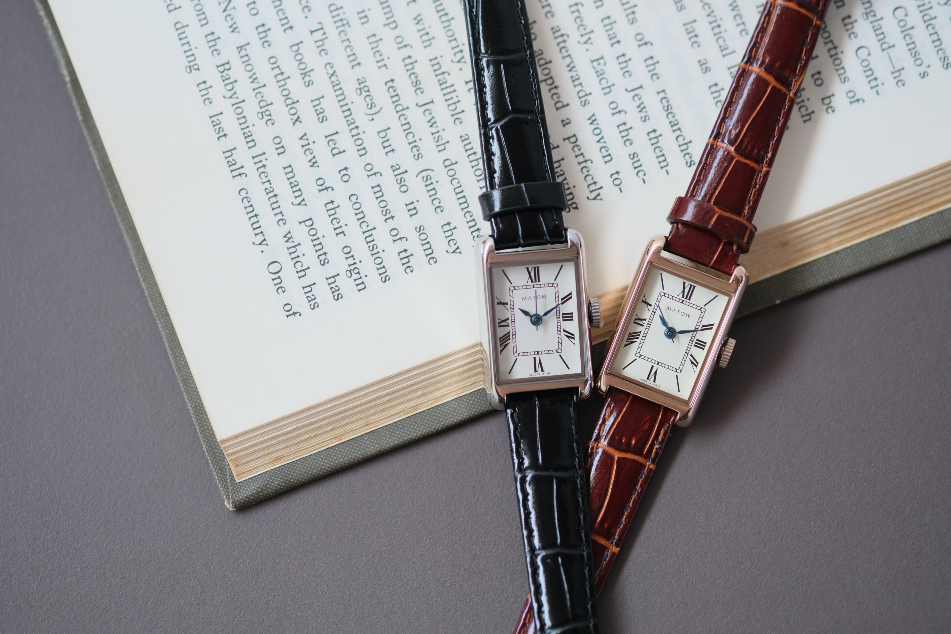 MATOW Tsuki 朧月 ［MW004004 - Rose Gold Brown Leather］腕時計