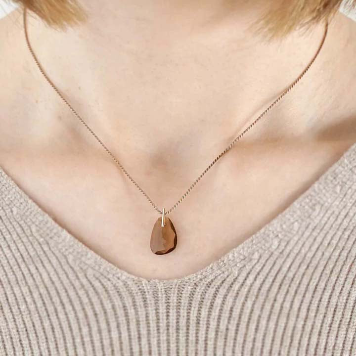 【別注】 su：スウ［ CANDY NECKLACE - ビアクォーツ ］ネックレス