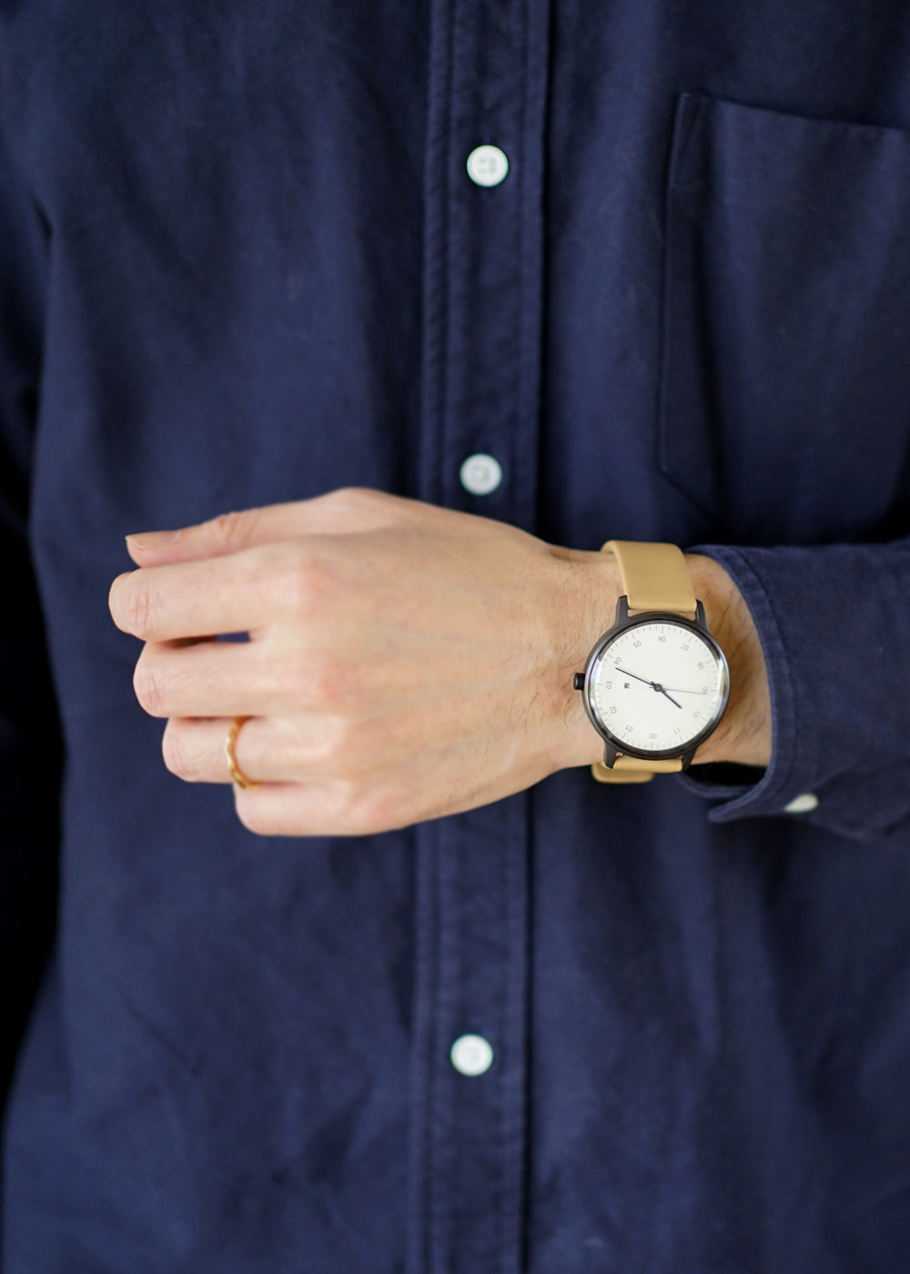 sazare SK01［No.01.04.00BE SS BLACK HONING FINISH / WHITE DIAL / BEIGE COW LEATHER］腕時計