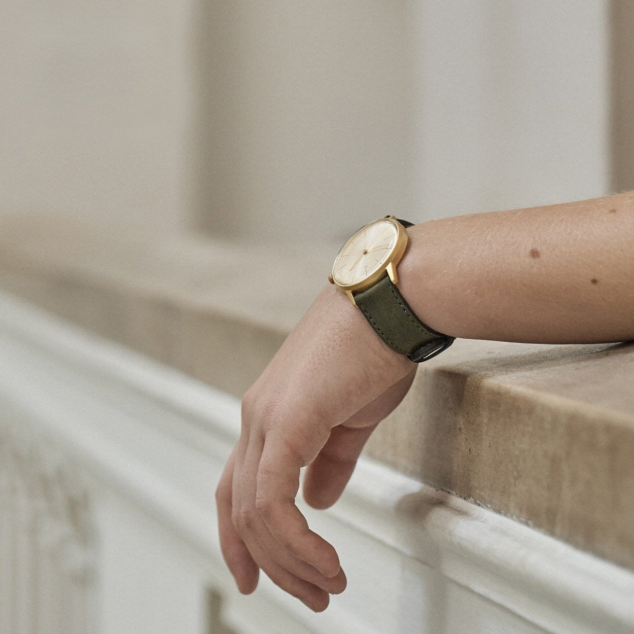 INSTRMNT［Dress Watch 36mm Gold / Olive］腕時計