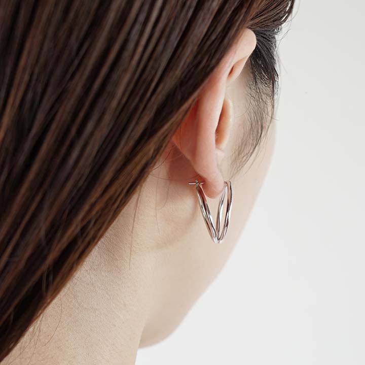 januka：CLIP THICK Pierce L GOLD