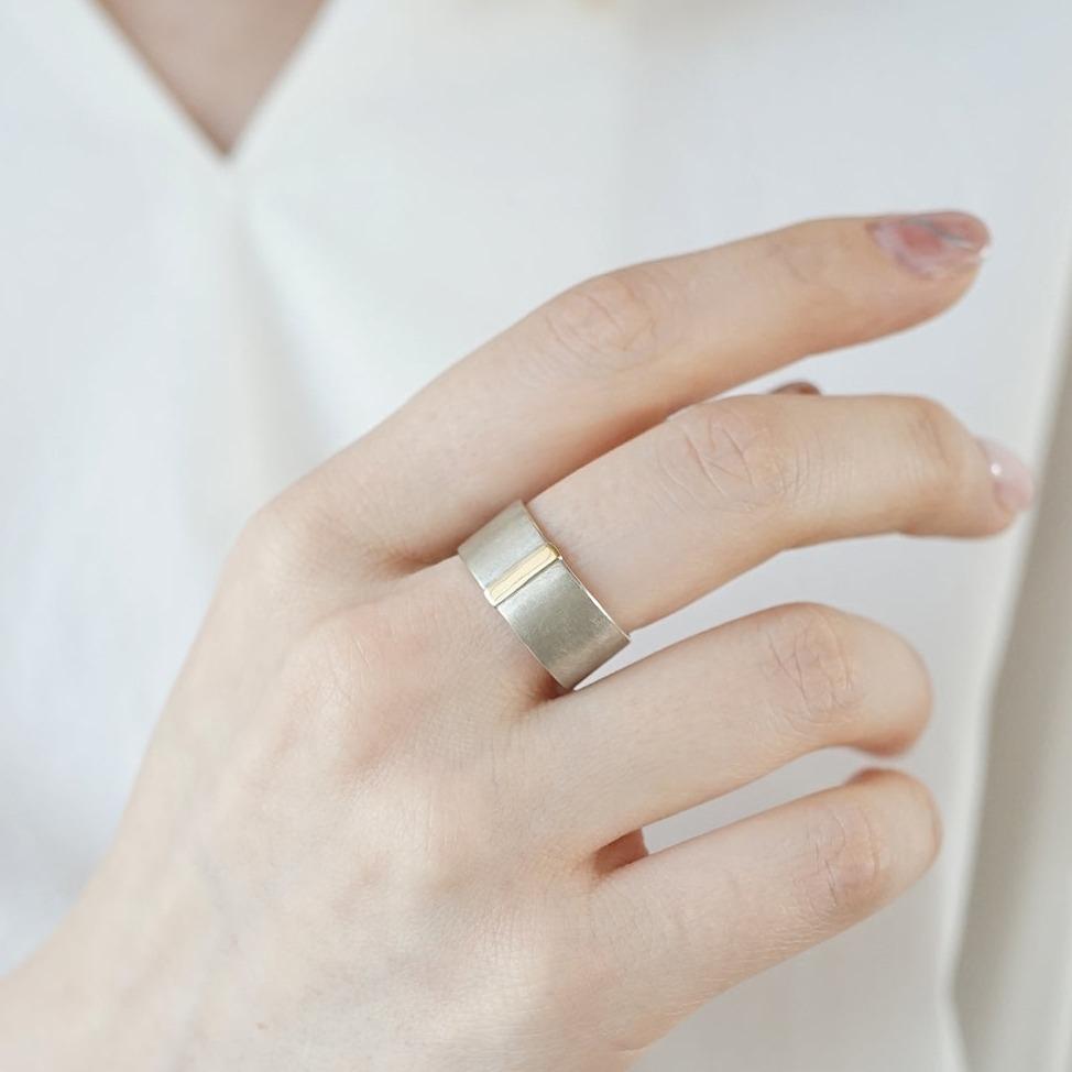 〈SIDE〉straight line ring - thin リング